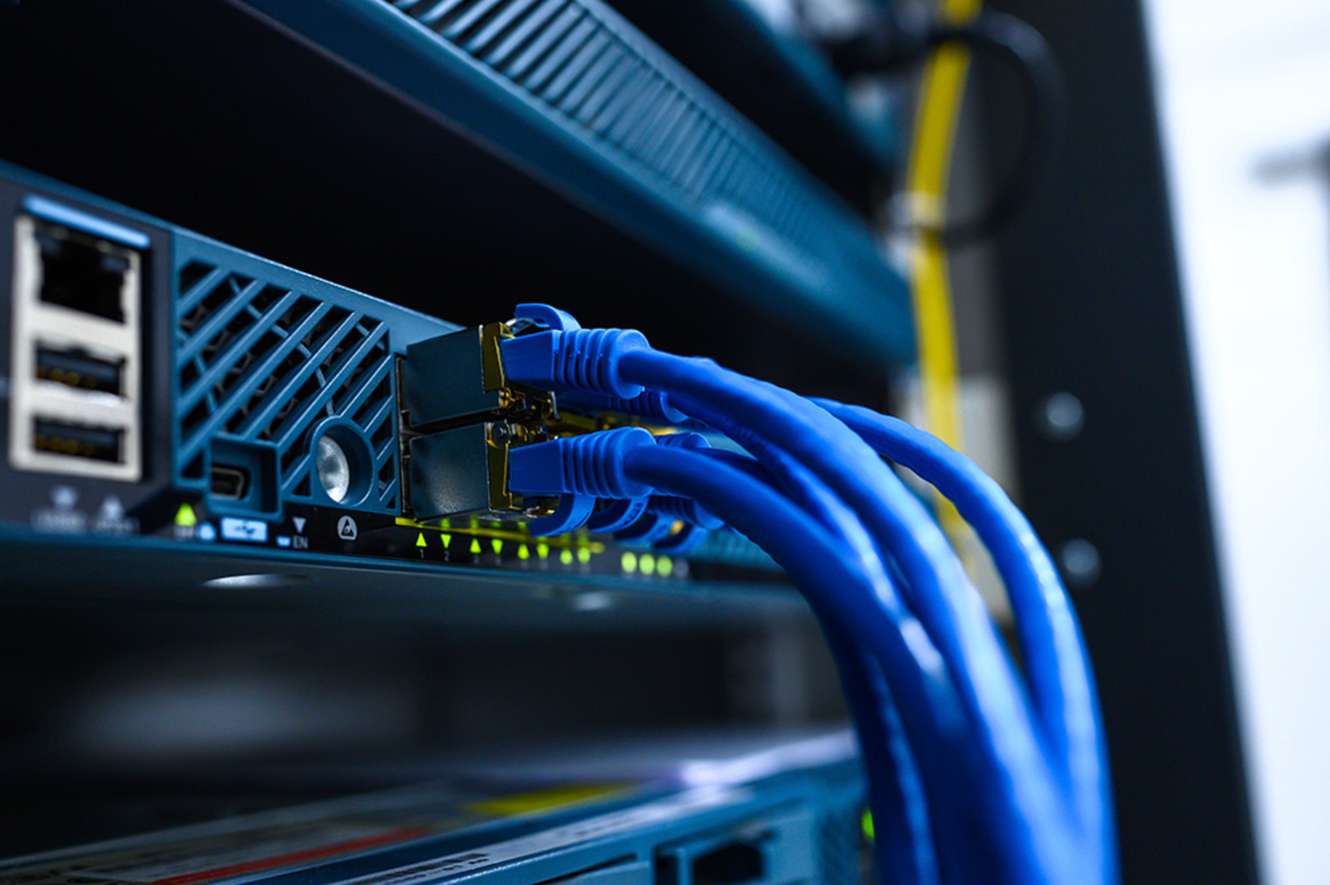 Netzwerke bei Bayer Elektrotechnik in Freiensteinau